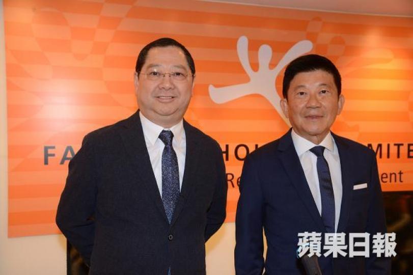 ■大快活主席羅開揚(右)坦言,人手短缺窒礙分店擴張;旁為集團行政總裁陳志成。何耀勤攝 ■大快活主席羅開揚(右)坦言,人手短缺窒礙分店擴張;旁為集團行政總裁陳志成。何耀勤攝