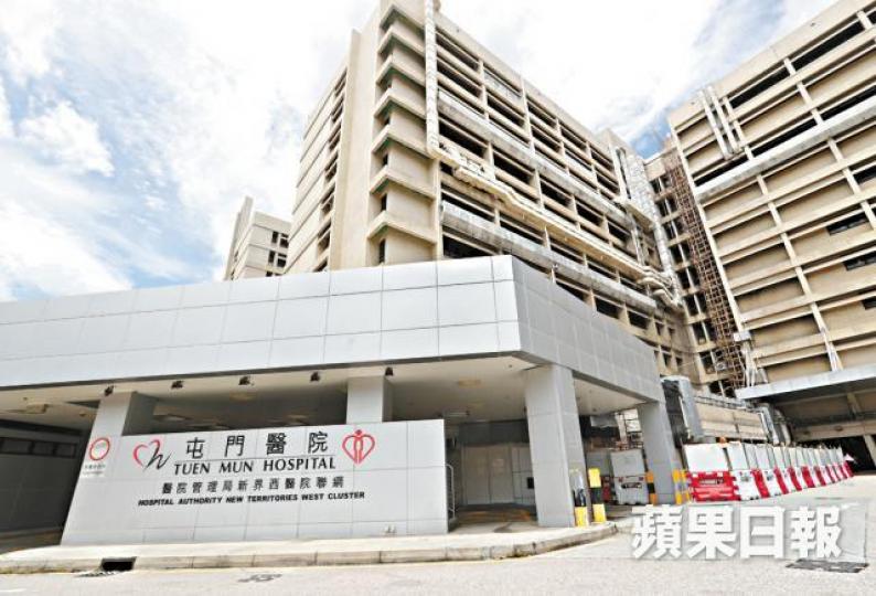 ■屯院承認與病人家屬溝通不理想,因事件已交警方及死因裁判官跟進,暫未能進一步評論。 ■屯院承認與病人家屬溝通不理想,因事件已交警方及死因裁判官跟進,暫未能進一步評論。