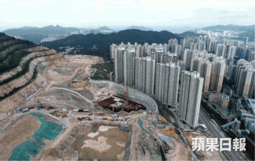 ■政府昨公佈將私營房屋9幅用地撥作興建公營房屋,包括安達臣道。 ■政府昨公佈將私營房屋9幅用地撥作興建公營房屋,包括安達臣道。