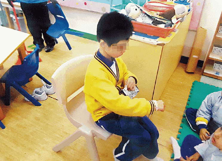 ■林林在幼稚園被老師評為表現良好、懂創作。 ■林林在幼稚園被老師評為表現良好、懂創作。