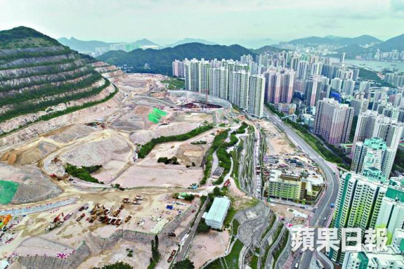 ■安達臣道石礦場用地撥作興建公營房屋。何柏佳攝 ■安達臣道石礦場用地撥作興建公營房屋。何柏佳攝