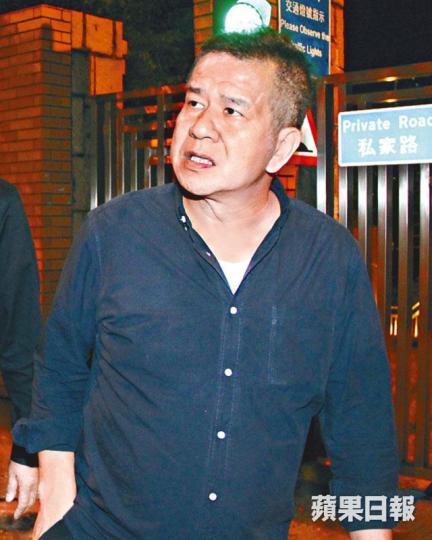 ■同是化妝師的56歲陳文輝二子陳志達,昨晨因急性肺炎辭世。 ■同是化妝師的56歲陳文輝二子陳志達,昨晨因急性肺炎辭世。