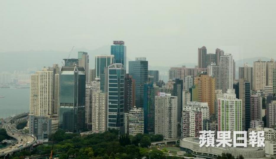 ■愛情與磚頭在香港從來都難抉擇。 ■愛情與磚頭在香港從來都難抉擇。
