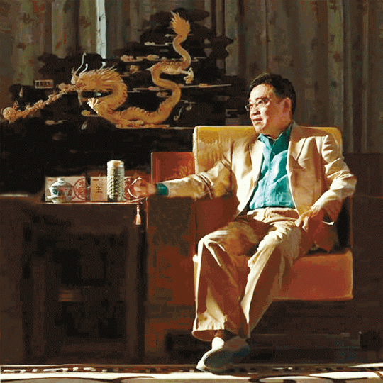 ■中國海航集團董事長王健4月接受《中國經濟周刊》專訪,席間難掩焦慮。■自由亞洲電台以Google Street View展示王健墮下的位置。 ■中國海航集團董事長王健4月接受《中國經濟周刊》專訪,席間難掩焦慮。■自由亞洲電台以Google Street View展示王健墮下的位置。