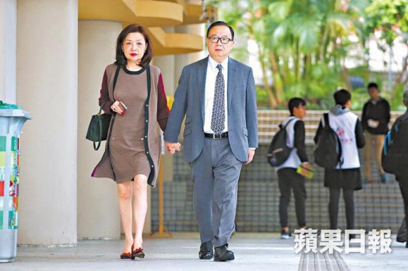 ■王沛詩(左)丈夫為立法會商界代表廖長江。 ■王沛詩(左)丈夫為立法會商界代表廖長江。