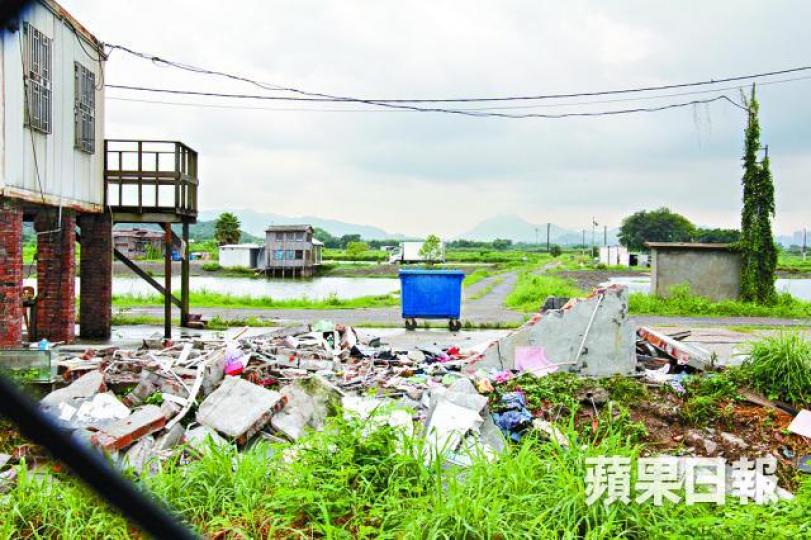 ■涉事魚場昨重門深鎖,無人辦公。周鴻熙攝 ■涉事魚場昨重門深鎖,無人辦公。周鴻熙攝