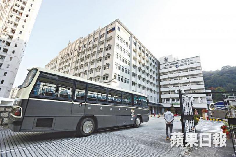 ■全面普教中的港島名校玫瑰崗小學,小四至小六年級下學年起改以廣東話教授中文科。資料圖片 ■全面普教中的港島名校玫瑰崗小學,小四至小六年級下學年起改以廣東話教授中文科。資料圖片