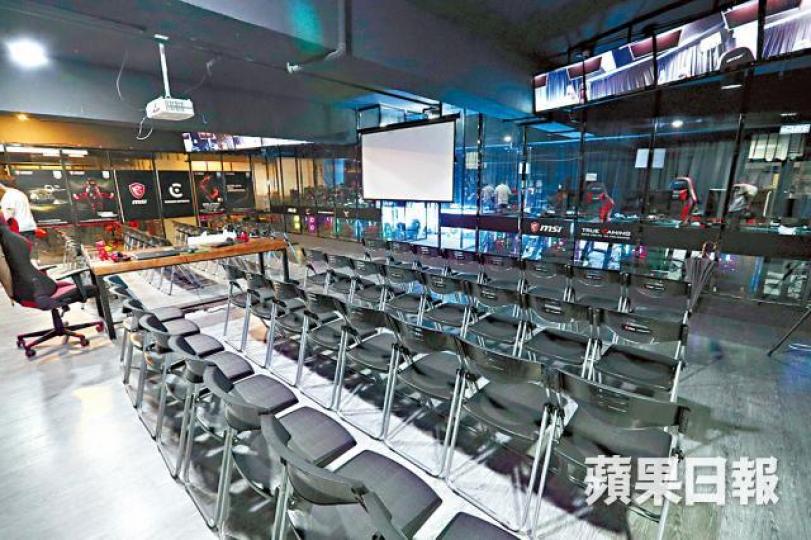 ■劉天駿營運的香港電子體育館位於工廈,被指違反地契。■劉天駿 ■劉天駿營運的香港電子體育館位於工廈,被指違反地契。■劉天駿