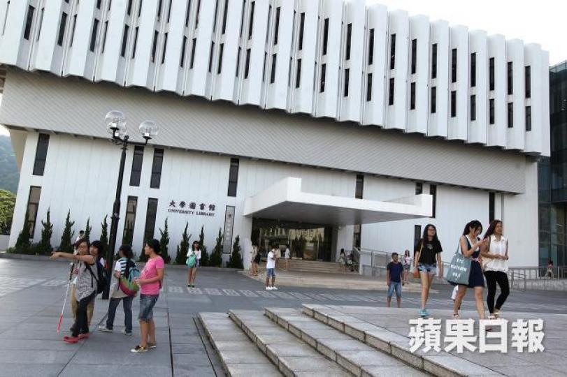 ■中港大學生的作流,不但未能增進兩地融合,反而令彼此的心理距離變得更加遙遠。 資料圖片 ■中港大學生的作流,不但未能增進兩地融合,反而令彼此的心理距離變得更加遙遠。 資料圖片