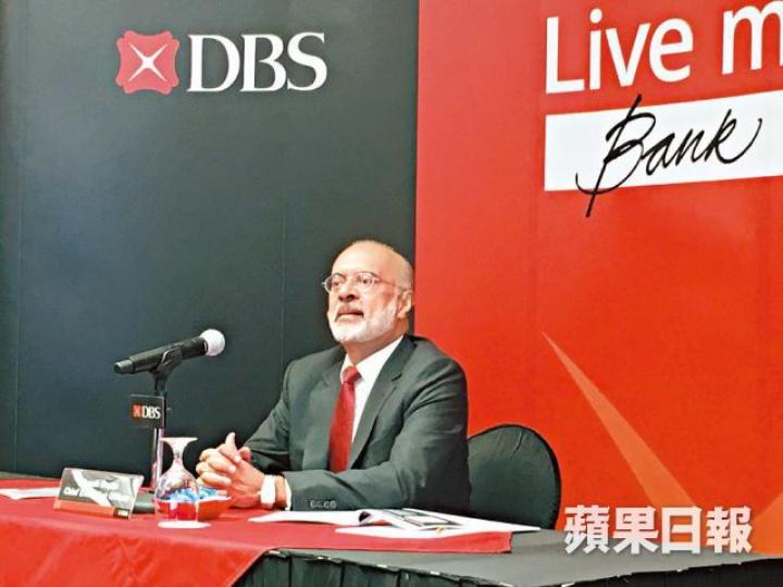 ■星展行政總裁高博德預期,香港七成客戶有至少一半的銀行活動於網上完成。 ■星展行政總裁高博德預期,香港七成客戶有至少一半的銀行活動於網上完成。
