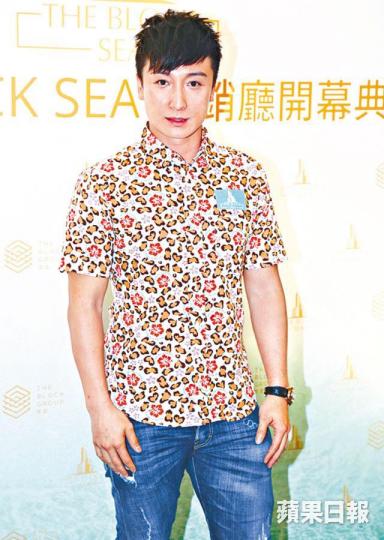 ■小方被問到與王子比較外貌,笑稱自己並非賣樣。 ■小方被問到與王子比較外貌,笑稱自己並非賣樣。