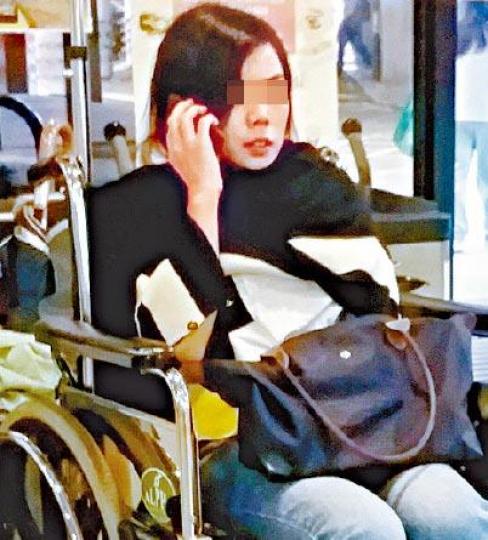 ■女事主打針後不適送院。 ■女事主打針後不適送院。