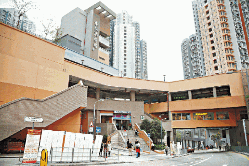 ■沙田水泉澳邨新設選區,早已為民主及建制派的爭奪重點。資料圖片 ■沙田水泉澳邨新設選區,早已為民主及建制派的爭奪重點。資料圖片