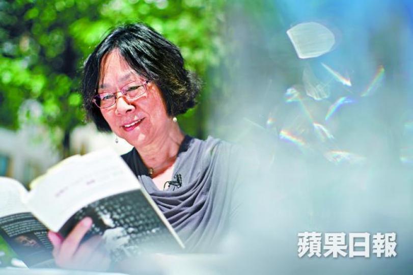 廖天琪■劫難過後,廖天琪與劉霞終於重逢。■獨立中文筆會於2001年成立,圖為筆會成員2005年在北京聚會。 廖天琪■劫難過後,廖天琪與劉霞終於重逢。■獨立中文筆會於2001年成立,圖為筆會成員2005年在北京聚會。