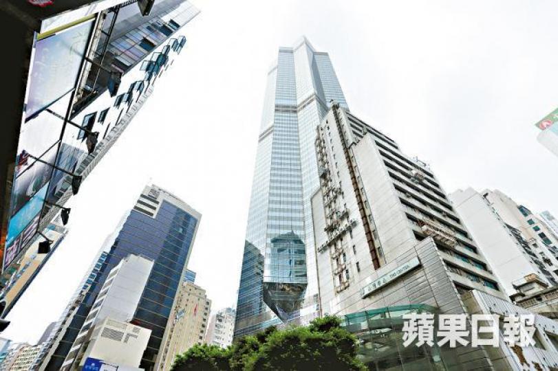 ■蔡志忠將拆售中環中心22樓全層。資料圖片 ■蔡志忠將拆售中環中心22樓全層。資料圖片