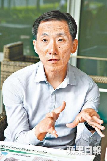■九西補選敗陣的姚松炎指九西選民急增與民主派推動有關。 ■九西補選敗陣的姚松炎指九西選民急增與民主派推動有關。