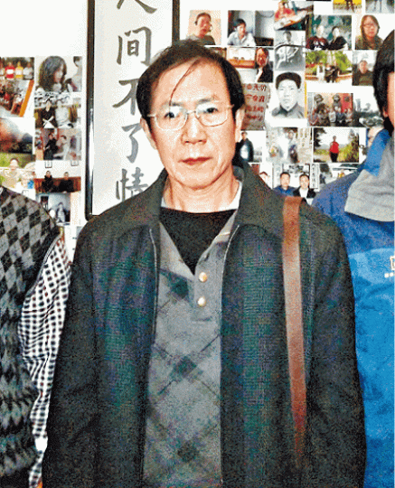 ■秦永敏彙編《秦永敏論和平轉型》在港出版被判囚。 ■秦永敏彙編《秦永敏論和平轉型》在港出版被判囚。