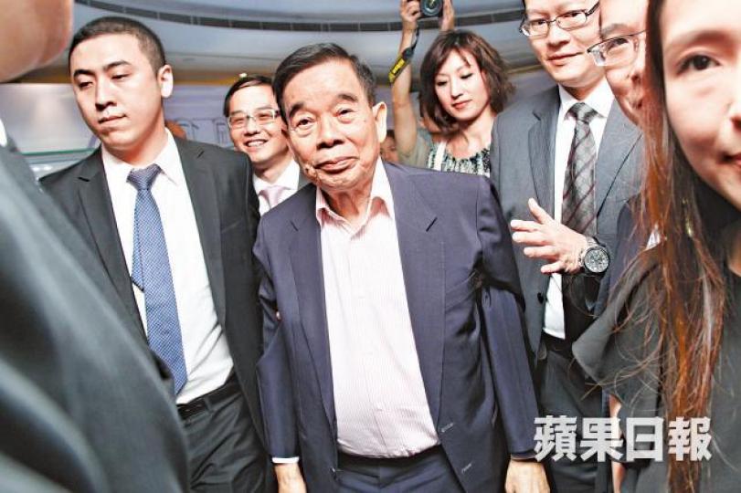 ■鄭裕彤逝世接近兩年後,竟有機會因18年一艘賭船而「被追究」。資料圖片 ■鄭裕彤逝世接近兩年後,竟有機會因18年一艘賭船而「被追究」。資料圖片