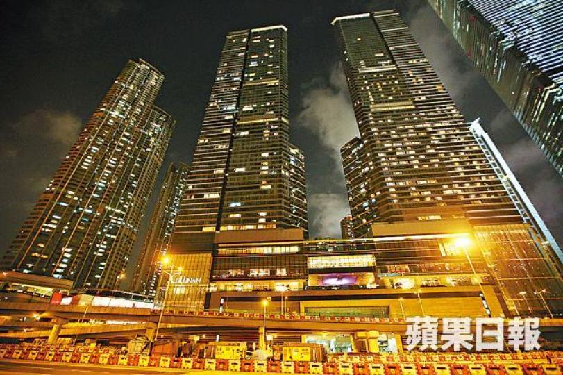 ■九龍站豪宅天璽4伙貨尾加價43%至47%。資料圖片 ■九龍站豪宅天璽4伙貨尾加價43%至47%。資料圖片
