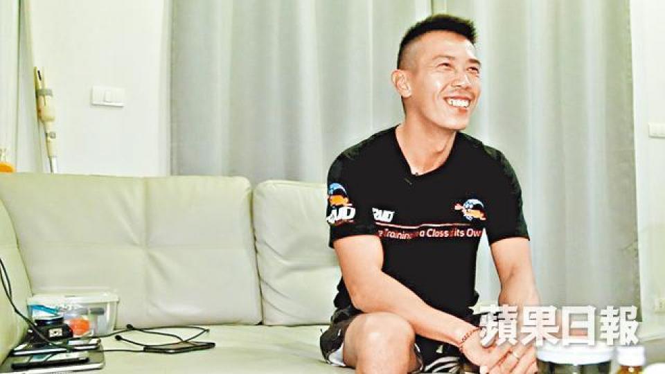 ■Jackie喜愛潛水，曾在菲律賓試潛，一試便愛上，更夢想以潛水教練作為終身職業。■酷愛潛水的Jackie讚嘆布吉水清沙幼。■Jackie在布吉租住三房連花園洋房。