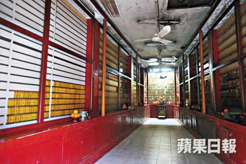 ■定慧寺去年底清盤,當時被揭發內裏環境非常惡劣。資料圖片 ■定慧寺去年底清盤,當時被揭發內裏環境非常惡劣。資料圖片