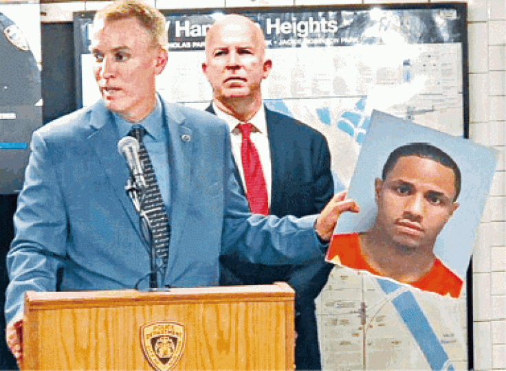 ■警方交代德雷頓被捕詳情。互聯網 ■警方交代德雷頓被捕詳情。互聯網