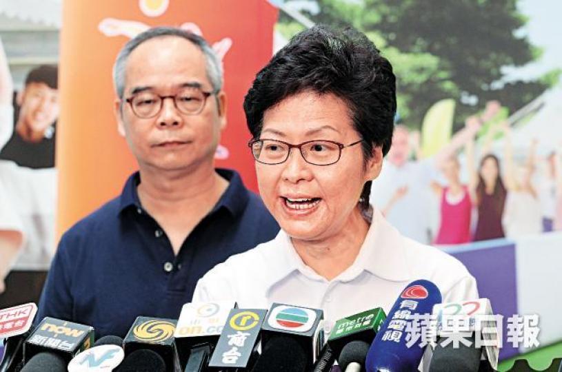 林鄭月娥■陳浩天指林鄭及梁振英明顯干預新聞自由。資料圖片