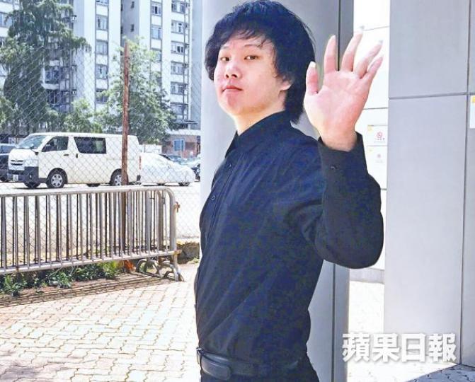 ■被告劉康稱在報紙檔購買涉案氣槍。戴國輝攝