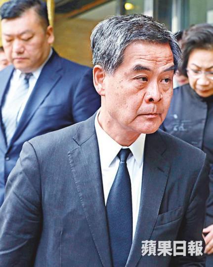 ■梁振英昨促FCC公開租約內容，讓其他機構可競投其會址。資料圖片
