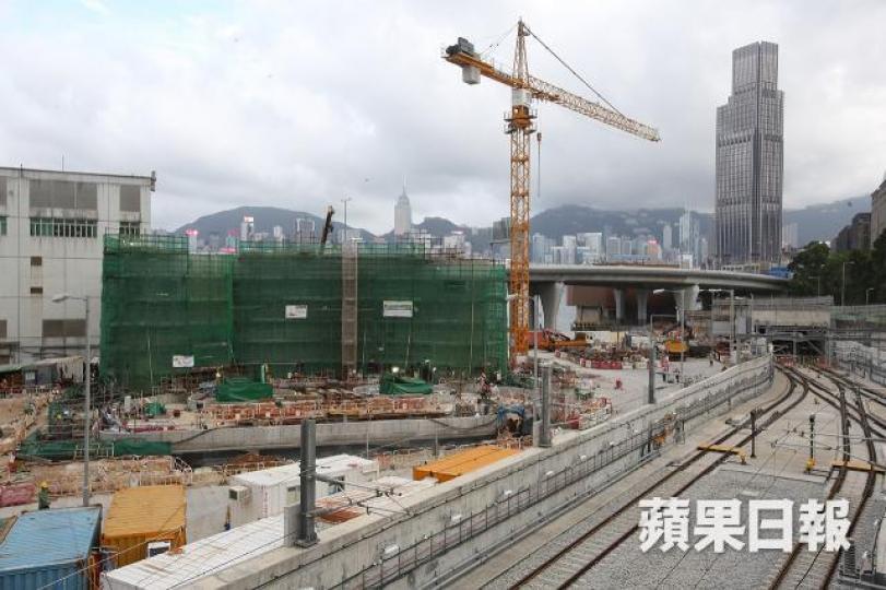 ■假如沙中綫事件最終沒有任何港鐵高層被刑事撿控,即表示政府再一次縱容港鐵。 資料圖片 ■假如沙中綫事件最終沒有任何港鐵高層被刑事撿控,即表示政府再一次縱容港鐵。 資料圖片