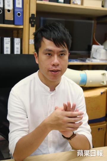 ■民主黨立法會議員鄺俊宇認為,政府應考慮立法為打工仔提供有薪飯鐘。資料圖片 ■民主黨立法會議員鄺俊宇認為,政府應考慮立法為打工仔提供有薪飯鐘。資料圖片