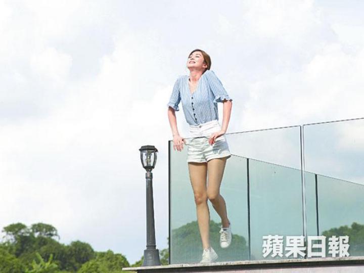 香香見到姊妹懷孕感覺幸福,但對自己而言卻認為「唔逼得」。 香香見到姊妹懷孕感覺幸福,但對自己而言卻認為「唔逼得」。
