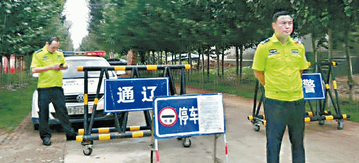內蒙古通遼市勝利村近日爆發疑似牛炭疽疫情，公安封路，限制車輛出入。互聯網