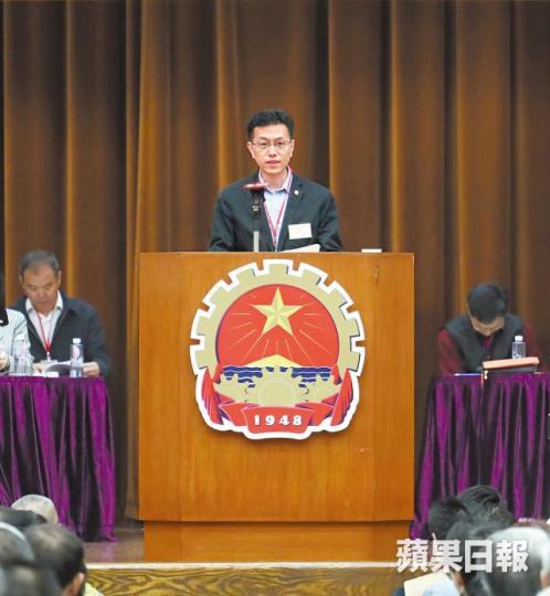 工聯會會長吳秋北指將盈餘撥入另一間公司是合情、合法、合理。資料圖片本報取得的工聯會財務報告顯示該會過去3年收入約3.8億元;總資產有2.5億元,負債僅598萬元;更表明將2,470萬元轉撥工聯物業管理有限公司,故毋須繳交利得稅。 工聯會會長吳秋北指將盈餘撥入另一間公司是合情、合法、合理。資料圖片本報取得的工聯會財務報告顯示該會過去3年收入約3.8億元;總資產有2.5億元,負債僅598萬元;更表明將2,470萬元轉撥工聯物業管理有限公司,故毋須繳交利得稅。