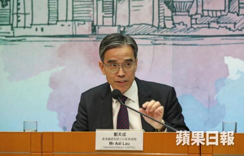 港鐵車務總監劉天成昨在記者會硬銷多個高鐵站點。何柏佳攝 港鐵車務總監劉天成昨在記者會硬銷多個高鐵站點。何柏佳攝