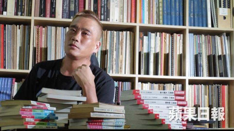 「奇案迷會MCFC」及「山寨探案實錄」群組版主豹魁,本身從事地盤行業。 「奇案迷會MCFC」及「山寨探案實錄」群組版主豹魁,本身從事地盤行業。