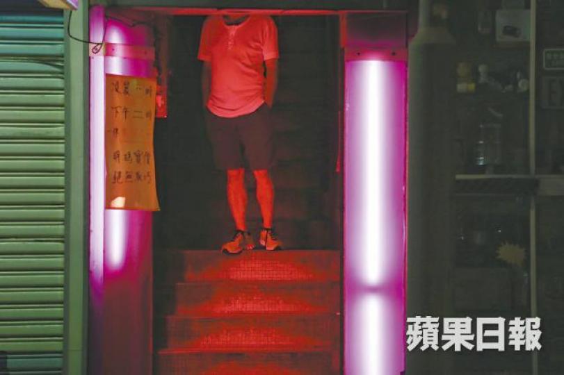 _e123_cMosHd_01lp9p3