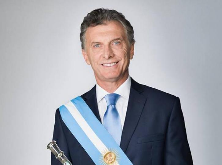 阿根廷總統Mauricio Marci上周突然要求IMF提前發放500億美元信貸額度,觸動市場神經,拖累披索應聲急瀉。 互聯網圖片 阿根廷總統Mauricio Marci上周突然要求IMF提前發放500億美元信貸額度,觸動市場神經,拖累披索應聲急瀉。 互聯網圖片