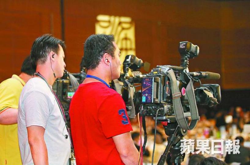 學者關注北京會否借有線及中移動合作,間接影響新聞編採空間。呂秉權指有線及中移動合作消息傳出後,有線現職及前員工紛感憂慮。資料圖片 學者關注北京會否借有線及中移動合作,間接影響新聞編採空間。呂秉權指有線及中移動合作消息傳出後,有線現職及前員工紛感憂慮。資料圖片