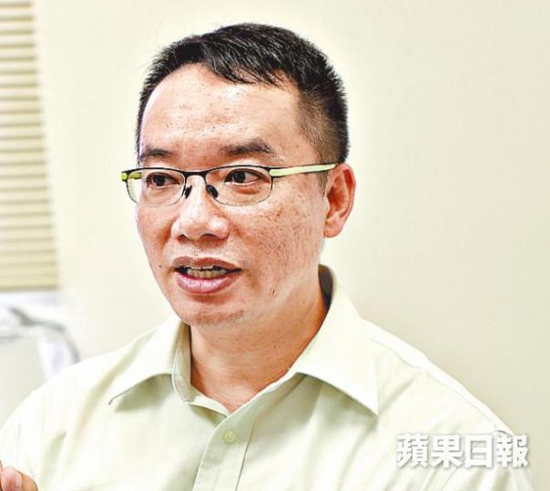 蕭粵中
蕭粵中