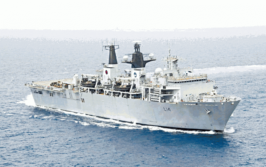 英國兩棲攻擊艦「海神之子」號日前在南海航行,激發中國不滿。 英國兩棲攻擊艦「海神之子」號日前在南海航行,激發中國不滿。