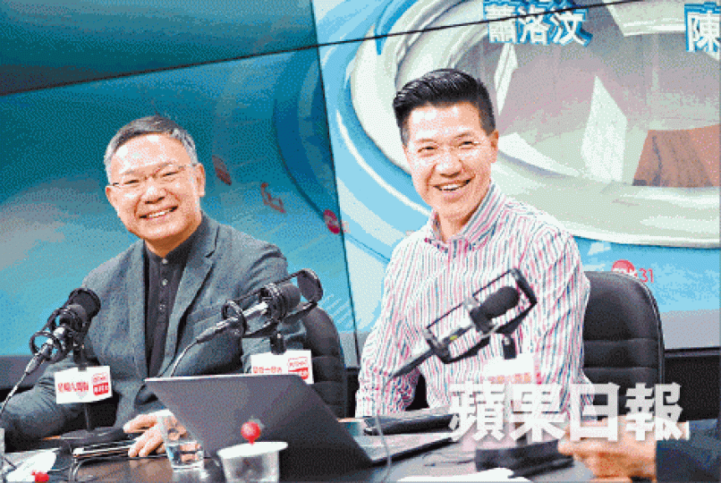 謝偉俊(左)撐收緊《議規》,范國威則指會削議員職能。王心義攝 謝偉俊(左)撐收緊《議規》,范國威則指會削議員職能。王心義攝