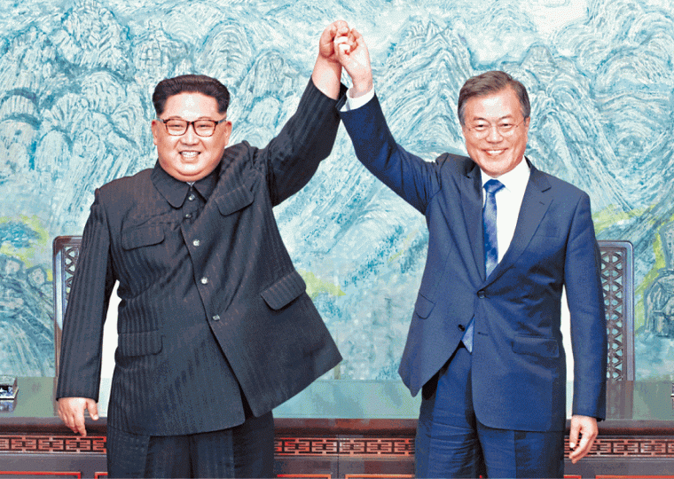 金正恩跟文在寅本月稍後會再舉行峯會。 資料圖片 金正恩跟文在寅本月稍後會再舉行峯會。 資料圖片