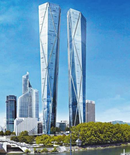 「冬宮大樓」目標在2024年奧運開幕前落成。 「冬宮大樓」目標在2024年奧運開幕前落成。