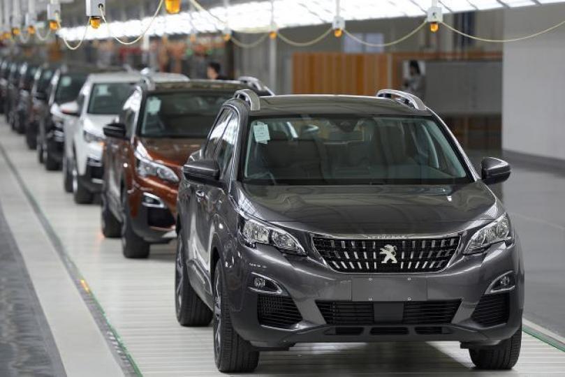 內地8月汽車零售銷量按年再跌7.4%。 內地8月汽車零售銷量按年再跌7.4%。