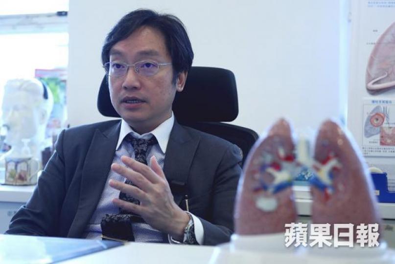 黃敬恩表示,慢阻肺病為隱形殺手病,早期症狀不明顯。何家達攝
黃敬恩表示,慢阻肺病為隱形殺手病,早期症狀不明顯。何家達攝