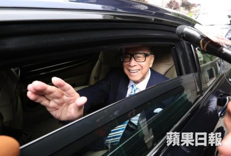 李家誠9月至今已動用12億元增持長實。資料圖片 李家誠9月至今已動用12億元增持長實。資料圖片