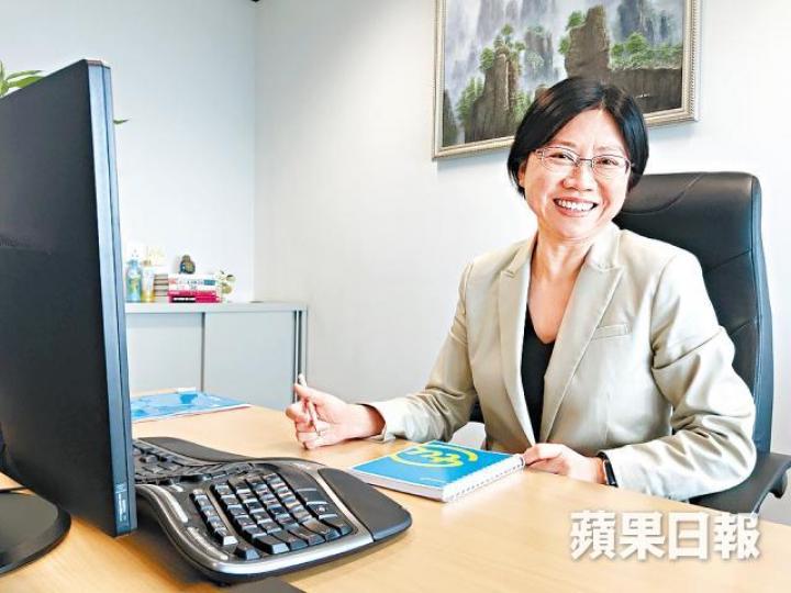 王芳認為,新世代對網絡熟悉,有利虛擬銀行發展。陳家恩攝 王芳認為,新世代對網絡熟悉,有利虛擬銀行發展。陳家恩攝