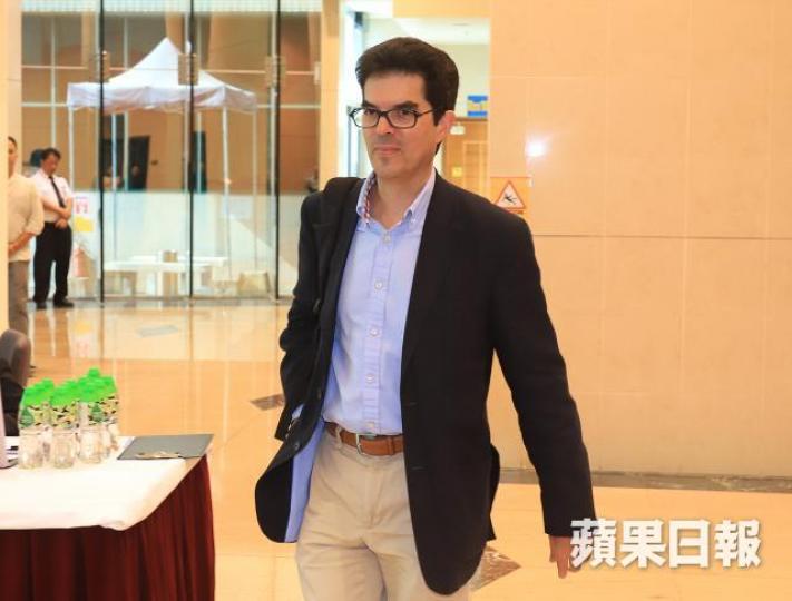 獨立股評人David Webb 獨立股評人David Webb