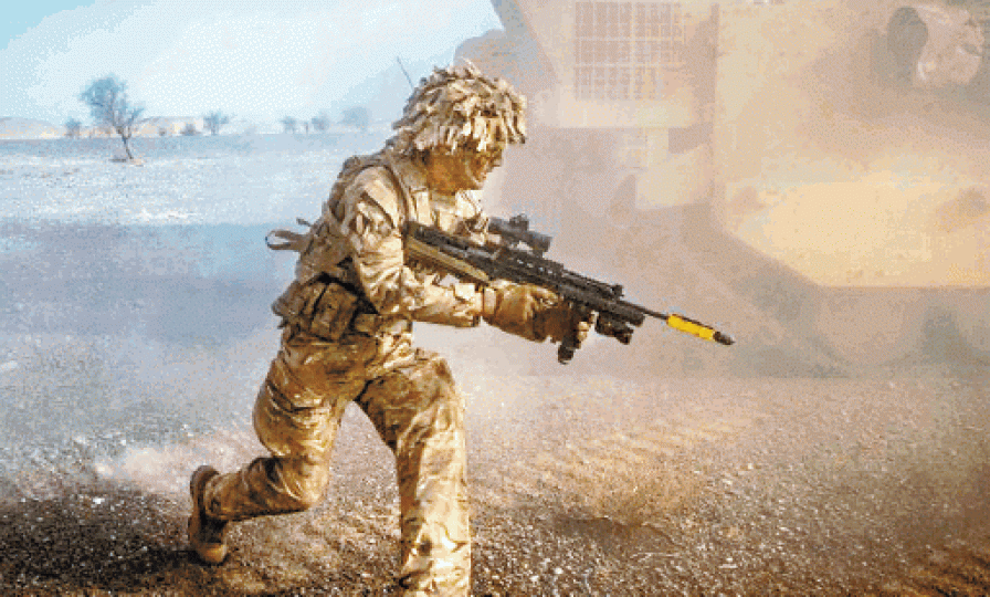 英軍近日在阿曼舉行大規模軍演。互聯網 英軍近日在阿曼舉行大規模軍演。互聯網